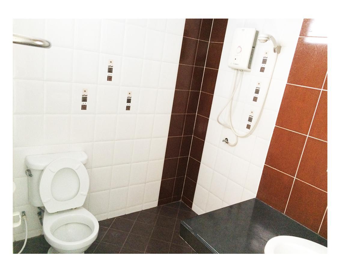 Chonnatee Residence Chum Phae Экстерьер фото